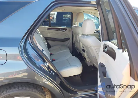 2014 Mercedes-Benz Ml 350 z USA, uszkodzony, nr VIN 4JGDA5JB8EA342045